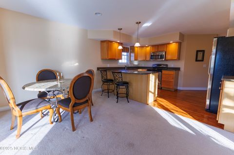 Tiny photo for 10979 S Lakes Drive, Perrysburg, OH 43551 (MLS # 10001615)