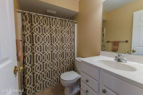 Tiny photo for 10979 S Lakes Drive, Perrysburg, OH 43551 (MLS # 10001615)