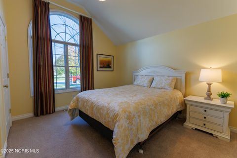 Tiny photo for 10979 S Lakes Drive, Perrysburg, OH 43551 (MLS # 10001615)