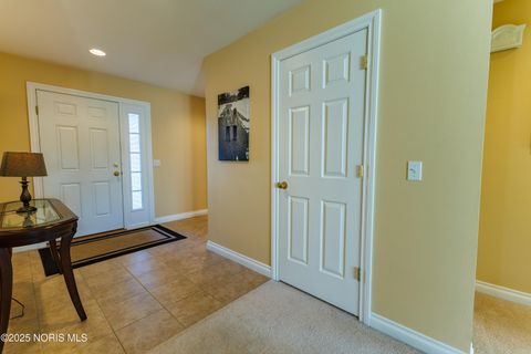 Tiny photo for 10979 S Lakes Drive, Perrysburg, OH 43551 (MLS # 10001615)