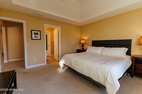 Tiny photo for 10979 S Lakes Drive, Perrysburg, OH 43551 (MLS # 10001615)