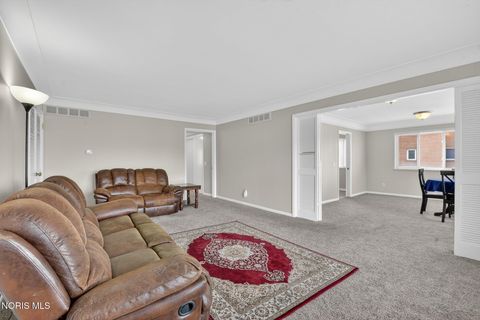 Tiny photo for 2130 Richards Road #2, Ottawa Hills, OH 43606 (MLS # 10005484)