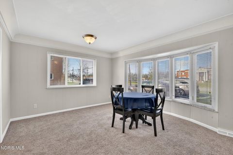 Tiny photo for 2130 Richards Road #2, Ottawa Hills, OH 43606 (MLS # 10005484)