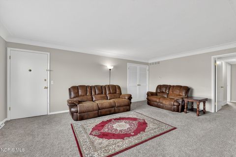 Tiny photo for 2130 Richards Road #2, Ottawa Hills, OH 43606 (MLS # 10005484)