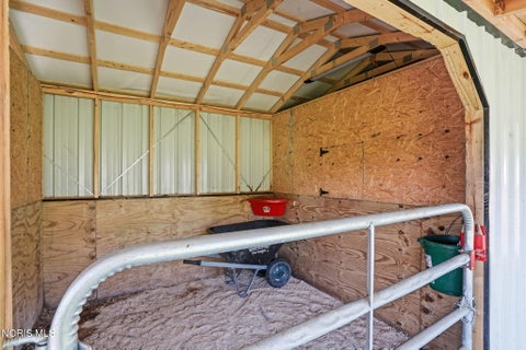 Tiny photo for 15488 Green Road, Bowling Green, OH 43402 (MLS # 10008591)