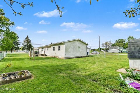 Tiny photo for 20750 Taylor Street, Weston, OH 43569 (MLS # 10007338)