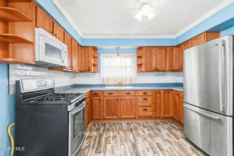 Tiny photo for 20750 Taylor Street, Weston, OH 43569 (MLS # 10007338)