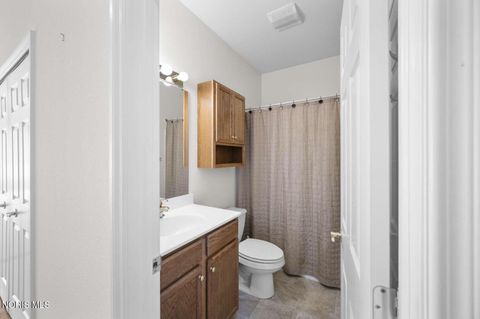 Tiny photo for 7372 Harbour Light Court, Maumee, OH 43537 (MLS # 10006447)