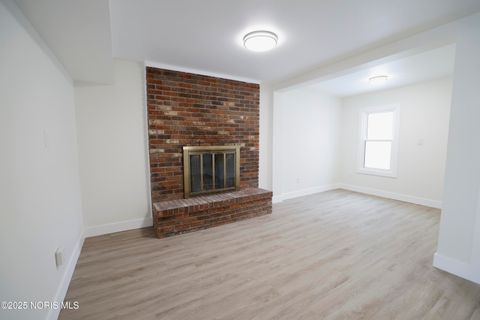 Tiny photo for 2227 Rood Street, Toledo, OH 43613 (MLS # 10002232)