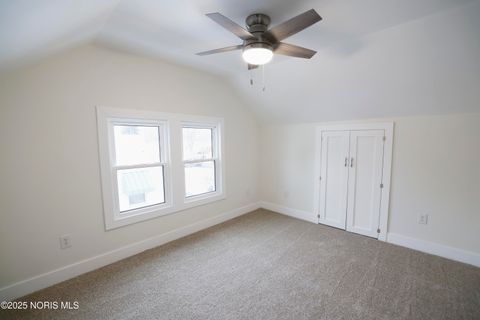 Tiny photo for 2227 Rood Street, Toledo, OH 43613 (MLS # 10002232)