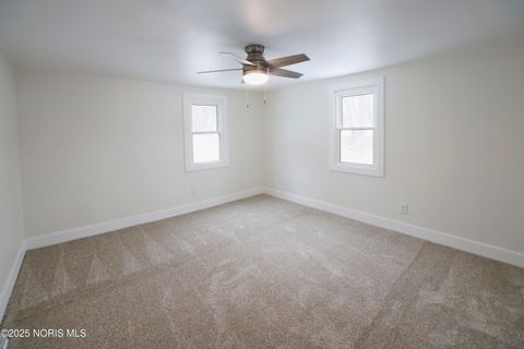 Tiny photo for 2227 Rood Street, Toledo, OH 43613 (MLS # 10002232)