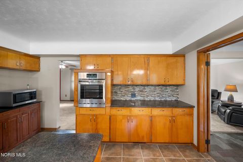 Tiny photo for 1820 Reva Drive, Northwood, OH 43619 (MLS # 10008043)