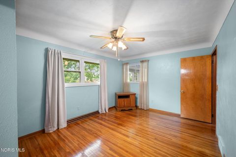 Tiny photo for 1820 Reva Drive, Northwood, OH 43619 (MLS # 10008043)