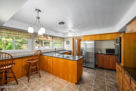 Tiny photo for 1820 Reva Drive, Northwood, OH 43619 (MLS # 10008043)