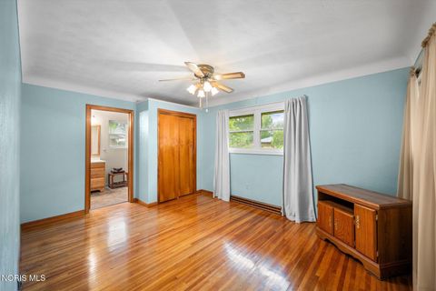 Tiny photo for 1820 Reva Drive, Northwood, OH 43619 (MLS # 10008043)