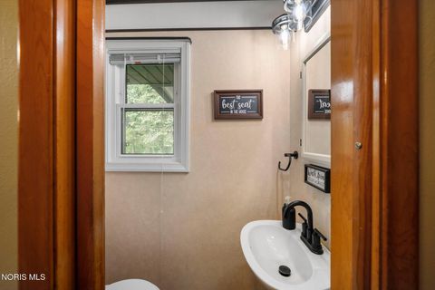 Tiny photo for 1820 Reva Drive, Northwood, OH 43619 (MLS # 10008043)