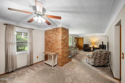 Tiny photo for 1820 Reva Drive, Northwood, OH 43619 (MLS # 10008043)