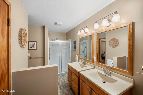Tiny photo for 1820 Reva Drive, Northwood, OH 43619 (MLS # 10008043)