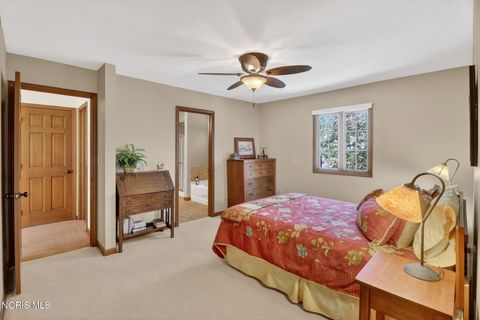 Tiny photo for 4819 Whitebirch Court, Sylvania, OH 43560 (MLS # 10006226)