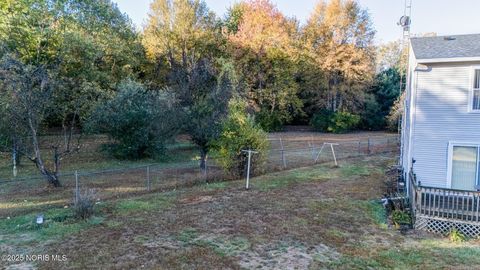 Tiny photo for 344 County Road 2, Liberty Center, OH 43532 (MLS # 10000375)
