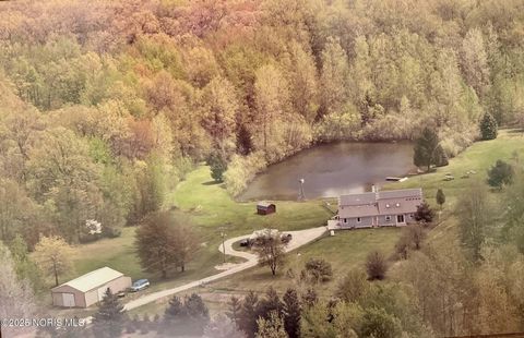 Tiny photo for 344 County Road 2, Liberty Center, OH 43532 (MLS # 10000375)