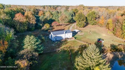 Tiny photo for 344 County Road 2, Liberty Center, OH 43532 (MLS # 10000375)