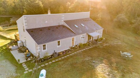 Tiny photo for 344 County Road 2, Liberty Center, OH 43532 (MLS # 10000375)