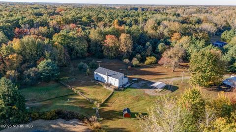 Tiny photo for 344 County Road 2, Liberty Center, OH 43532 (MLS # 10000375)