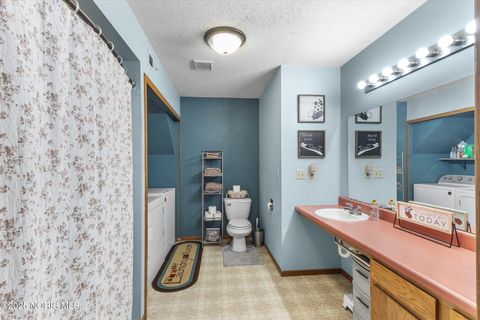 Tiny photo for 340 S Main Street, West Unity, OH 43570 (MLS # 10001561)