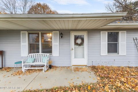 Tiny photo for 340 S Main Street, West Unity, OH 43570 (MLS # 10001561)