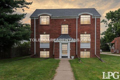 Photo of Toledo, OH 43613 (MLS # 10000471) Photo of Toledo, OH 43613 (MLS # 10000471)