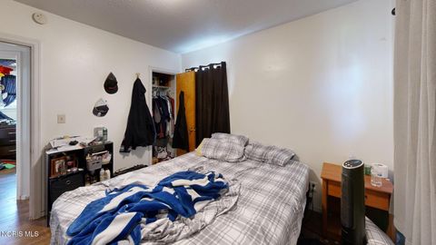 Tiny photo for 4150 Kingsbury Avenue, Toledo, OH 43612 (MLS # 10006754)