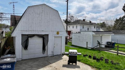 Tiny photo for 4150 Kingsbury Avenue, Toledo, OH 43612 (MLS # 10006754)