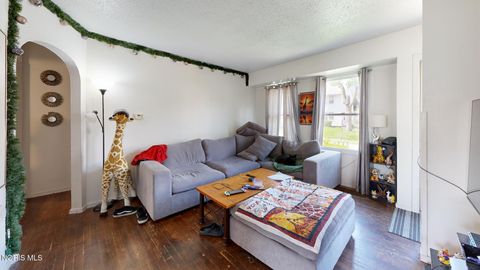 Tiny photo for 4150 Kingsbury Avenue, Toledo, OH 43612 (MLS # 10006754)