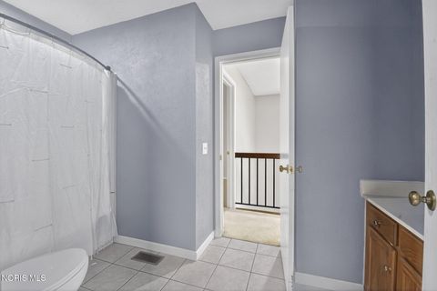 Tiny photo for 5806 Staghorn Drive, Toledo, OH 43614 (MLS # 10007412)