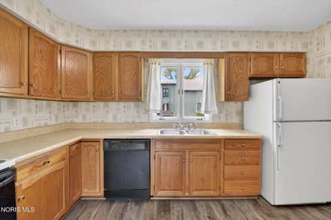 Tiny photo for 5806 Staghorn Drive, Toledo, OH 43614 (MLS # 10007412)