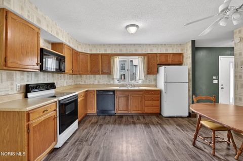 Tiny photo for 5806 Staghorn Drive, Toledo, OH 43614 (MLS # 10007412)