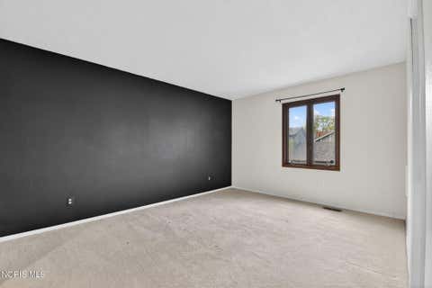 Tiny photo for 5806 Staghorn Drive, Toledo, OH 43614 (MLS # 10007412)