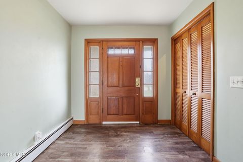 Tiny photo for 1206 Woodrow Wilson Drive, Fostoria, OH 44830 (MLS # 10005545)