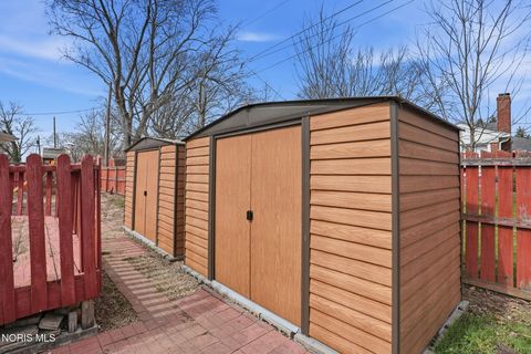 Tiny photo for 1206 Woodrow Wilson Drive, Fostoria, OH 44830 (MLS # 10005545)