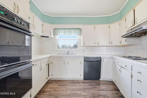 Tiny photo for 1206 Woodrow Wilson Drive, Fostoria, OH 44830 (MLS # 10005545)