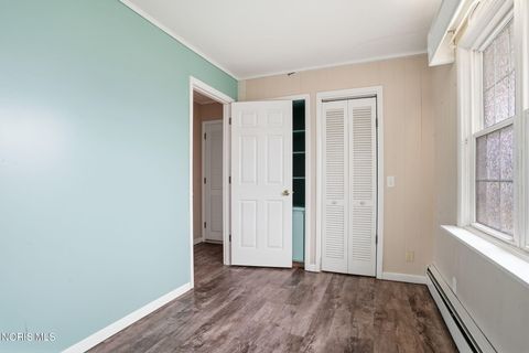 Tiny photo for 1206 Woodrow Wilson Drive, Fostoria, OH 44830 (MLS # 10005545)