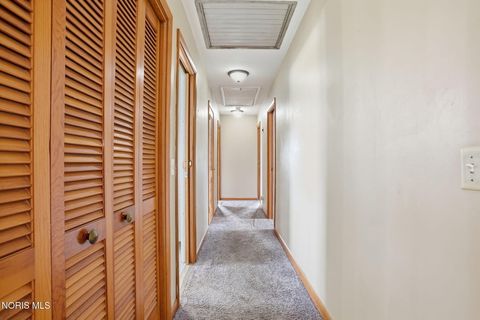 Tiny photo for 1206 Woodrow Wilson Drive, Fostoria, OH 44830 (MLS # 10005545)