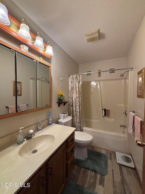 Tiny photo for 601 Wood Cree Court, Defiance, OH 43512 (MLS # 10013412)