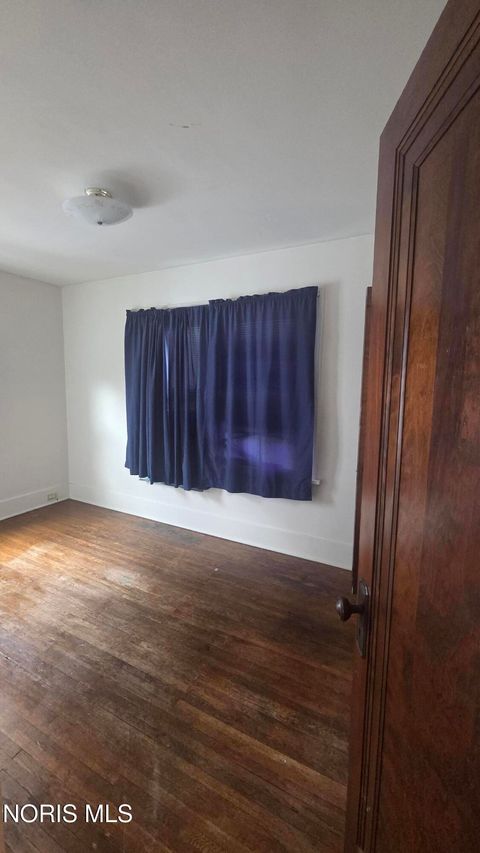 Tiny photo for 1412 Waverly Avenue, Toledo, OH 43607 (MLS # 10009278)