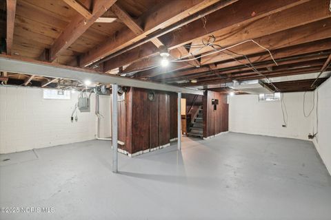 Tiny photo for 904 Annabelle Drive, Toledo, OH 43612 (MLS # 10002016)