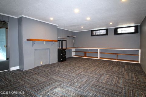Tiny photo for 3511 Burton Avenue, Toledo, OH 43612 (MLS # 10000269)