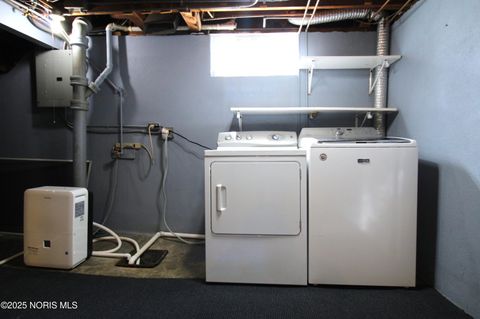 Tiny photo for 3511 Burton Avenue, Toledo, OH 43612 (MLS # 10000269)