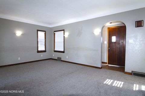 Tiny photo for 3511 Burton Avenue, Toledo, OH 43612 (MLS # 10000269)