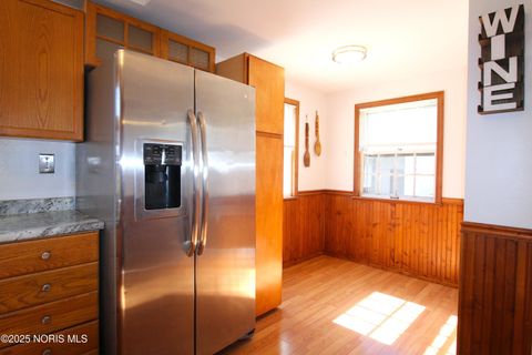 Tiny photo for 3511 Burton Avenue, Toledo, OH 43612 (MLS # 10000269)